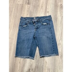Mossimo Premium Denim Womens Size 4 Bermuda Shorts Medium Wash Raw Hem Blue